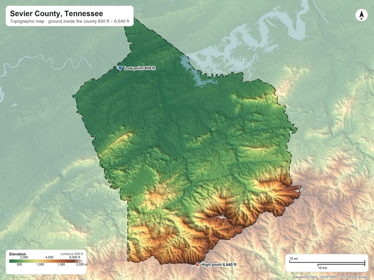 Topographic elevation map of Sevier County, Tennessee, shaded from 850 ft on the northwest side to 6,640 ft on Kuwohi