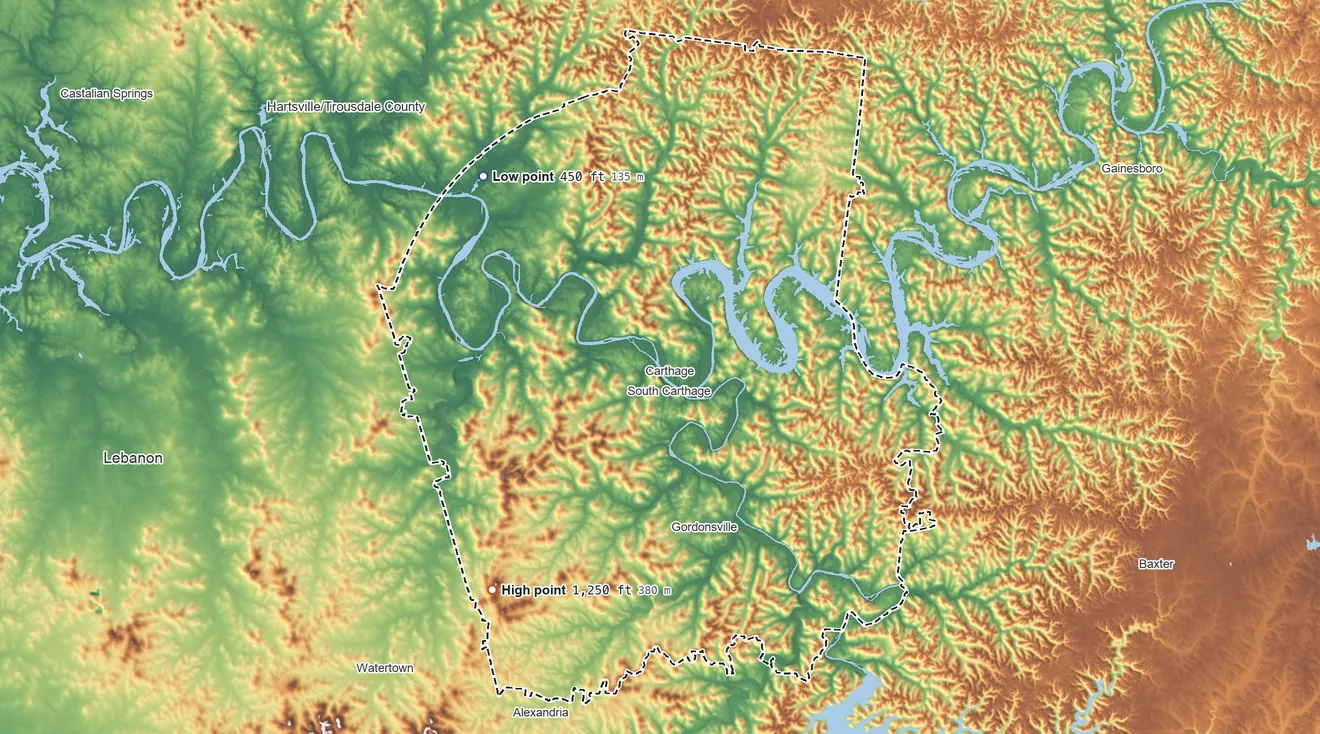 Topographic elevation map of Smith County, Tennessee, shaded from 450 ft on the northwest side to 1,250 ft on Walnut Knob