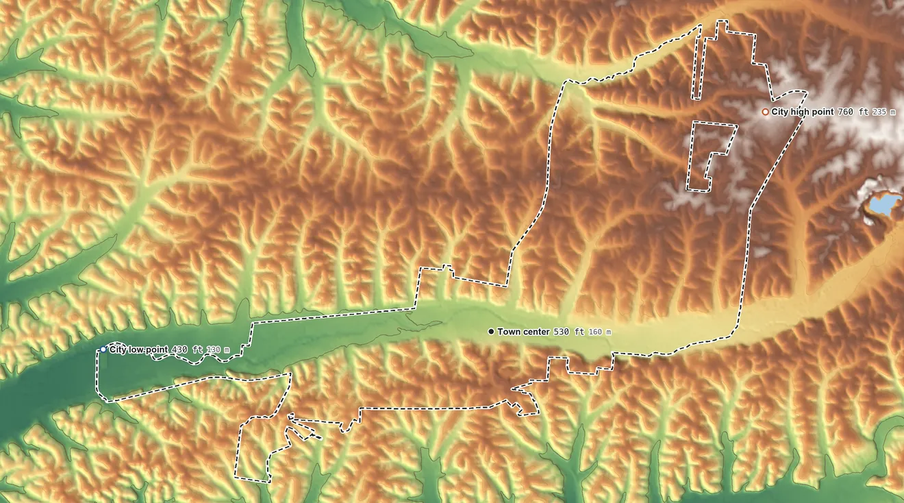 Topographic elevation map of Waverly, Tennessee, shaded from 430 ft on the west side to 760 ft on the northeast side