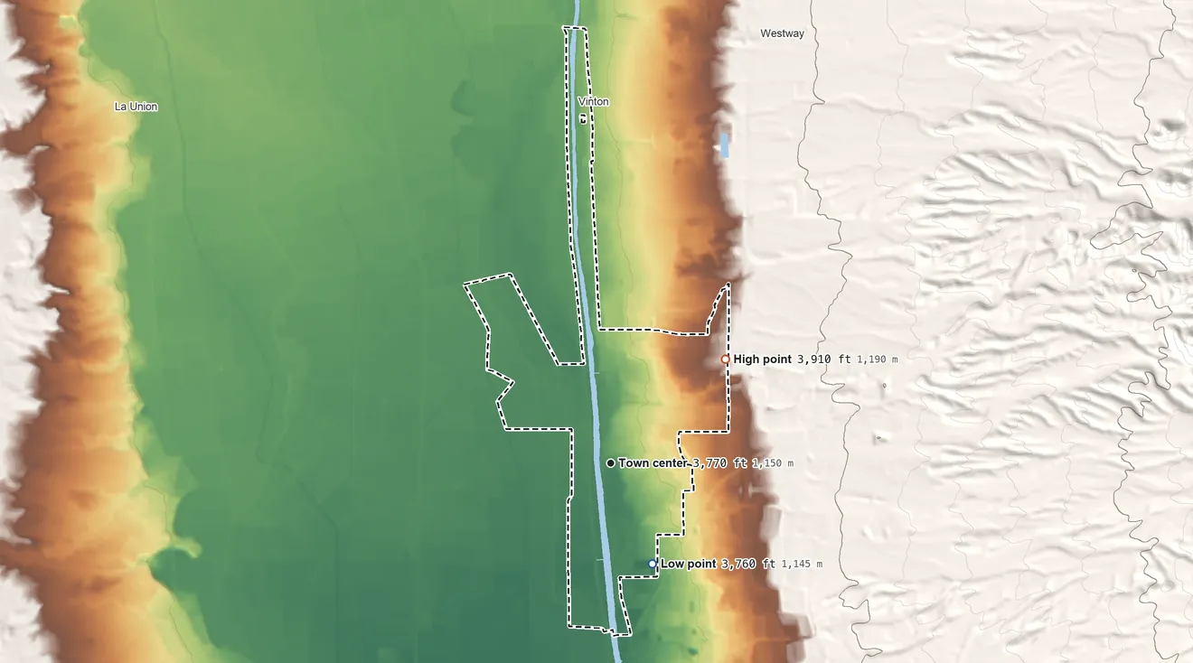 Topographic elevation map of Canutillo, Texas, shaded from 3,760 ft on the southeast side to 3,910 ft at the foot of the Franklin Mountains