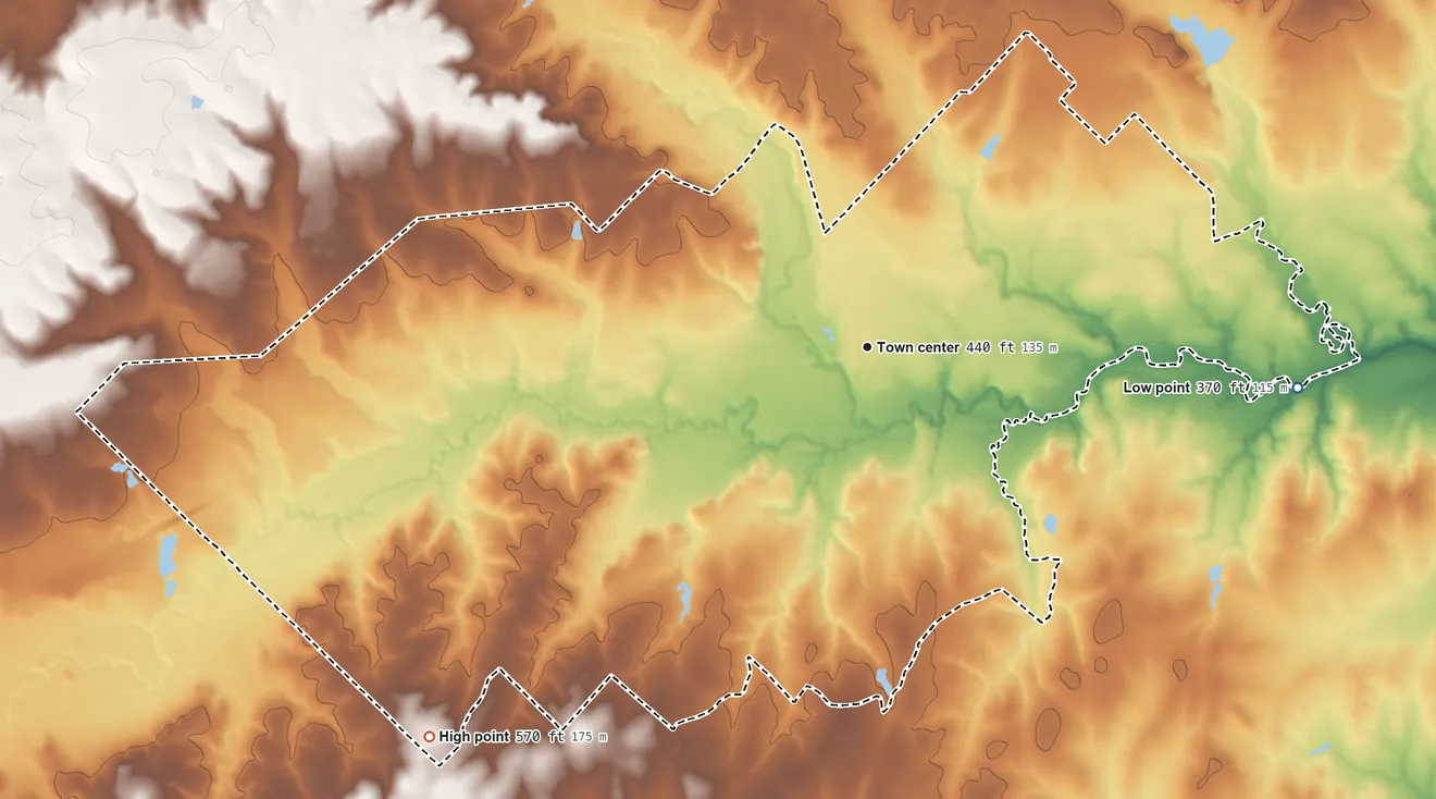 Topographic elevation map of Cedar Creek, Texas, shaded from 370 ft on the east side to 570 ft on the southwest side