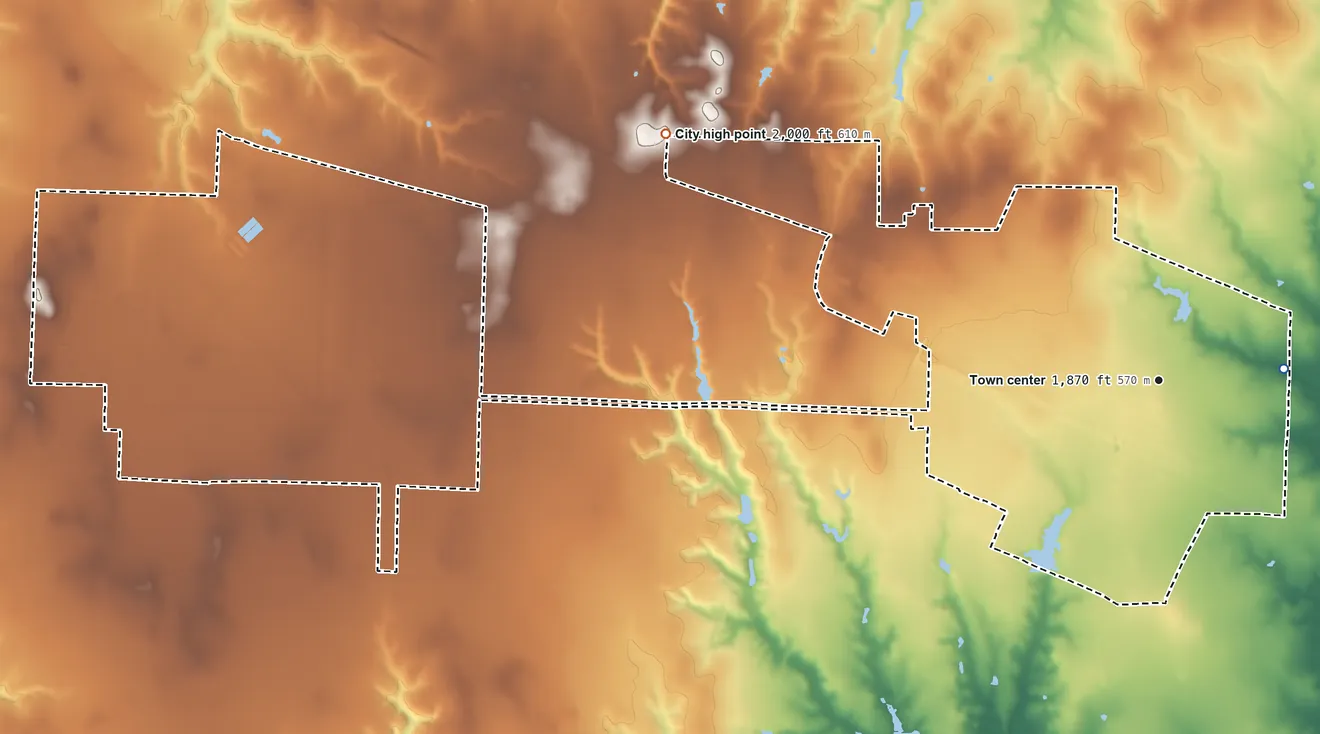 Topographic elevation map of Childress, Texas, shaded from 1,800 ft near the middle to 2,000 ft on the northwest side
