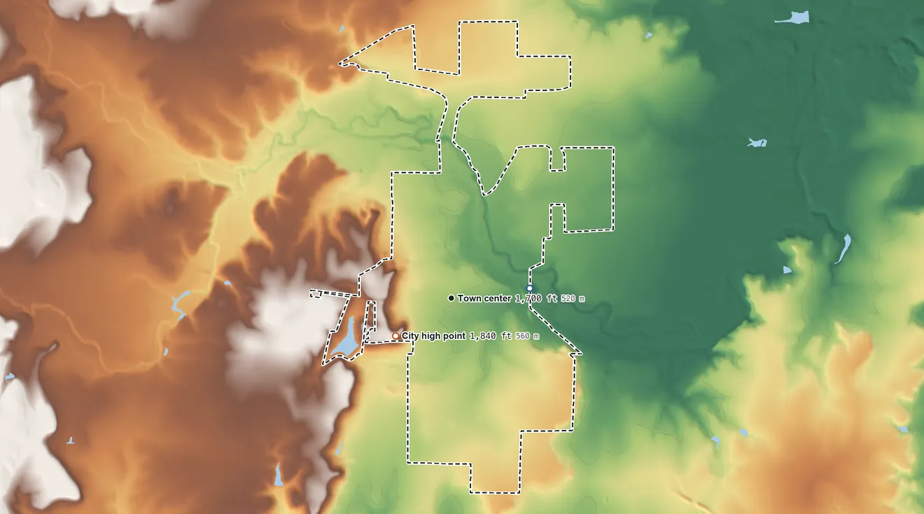Topographic elevation map of Coleman, Texas, shaded from 1,660 ft on the east side to 1,840 ft on the southwest side