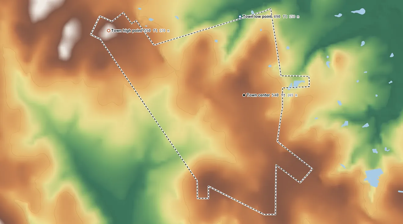 Topographic elevation map of Como, Texas, shaded from 490 ft on the north side to 550 ft on the northwest side