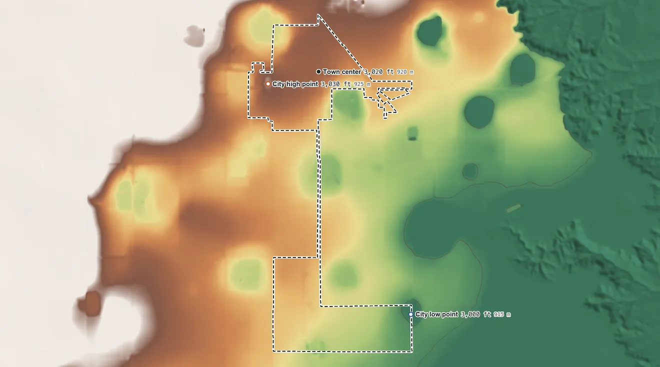 Topographic elevation map of Crosbyton, Texas, shaded from 3,000 ft on the south side to 3,030 ft on the west side