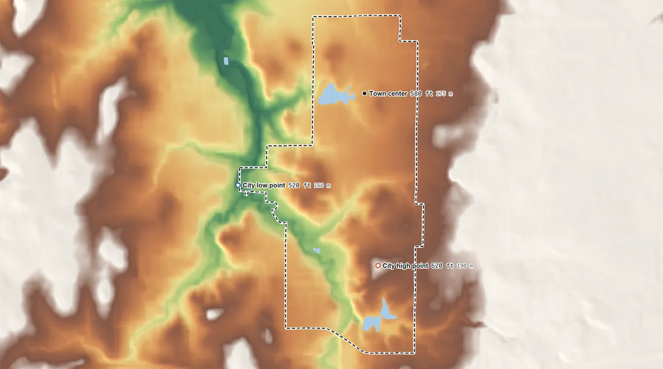 Topographic elevation map of Dalworthington Gardens, Texas, shaded from 520 ft on the southwest side to 620 ft on the south side