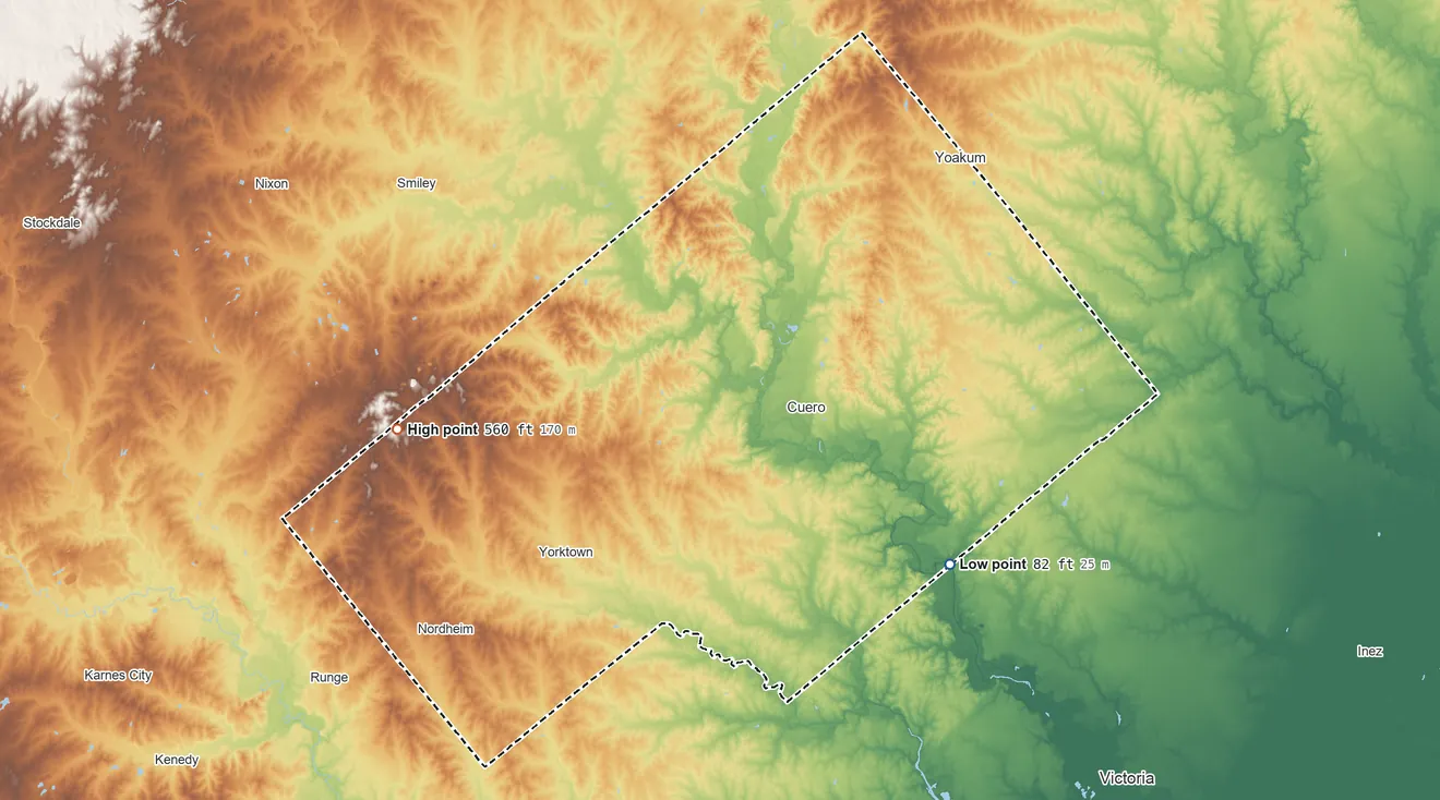 Topographic elevation map of DeWitt County, Texas, shaded from 82 ft on the southeast side to 560 ft on the west side