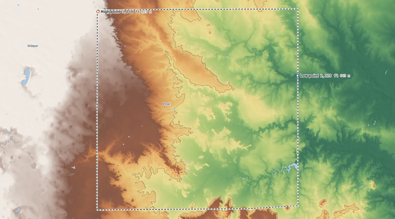 Topographic elevation map of Garza County, Texas, shaded from 2,120 ft on the east side to 3,040 ft on the northwest side