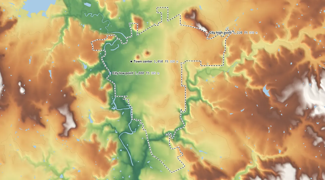 Topographic elevation map of Graham, Texas, shaded from 1,000 ft on the southwest side to 1,220 ft on the east side