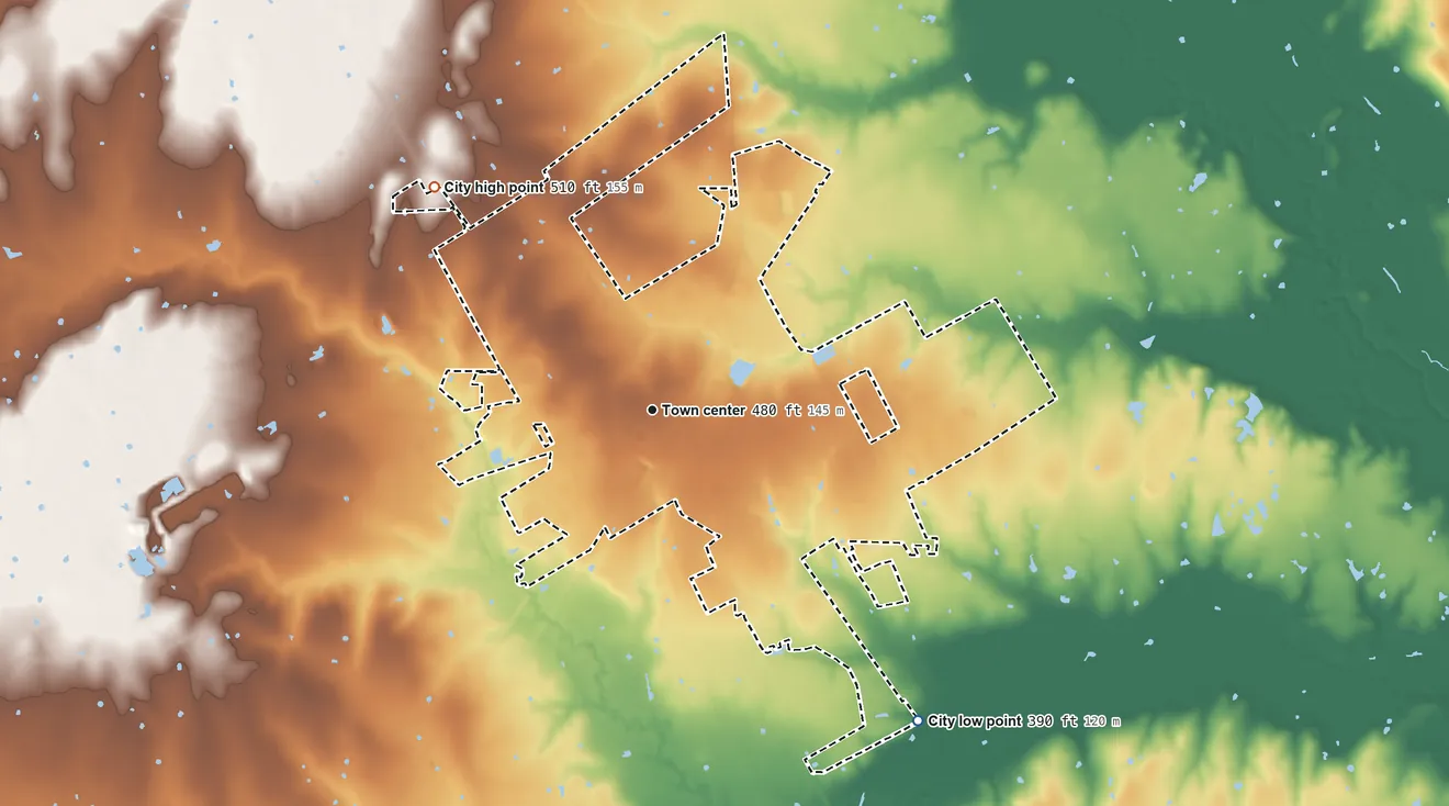 Topographic elevation map of Groesbeck, Texas, shaded from 390 ft on the southeast side to 510 ft on the northwest side