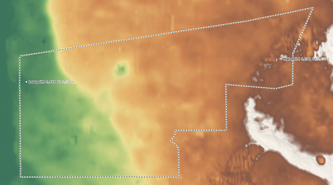 Topographic elevation map of Homestead Meadows South, Texas, shaded from 4,040 ft on the west side to 4,100 ft at the foot of the Hueco Mountains