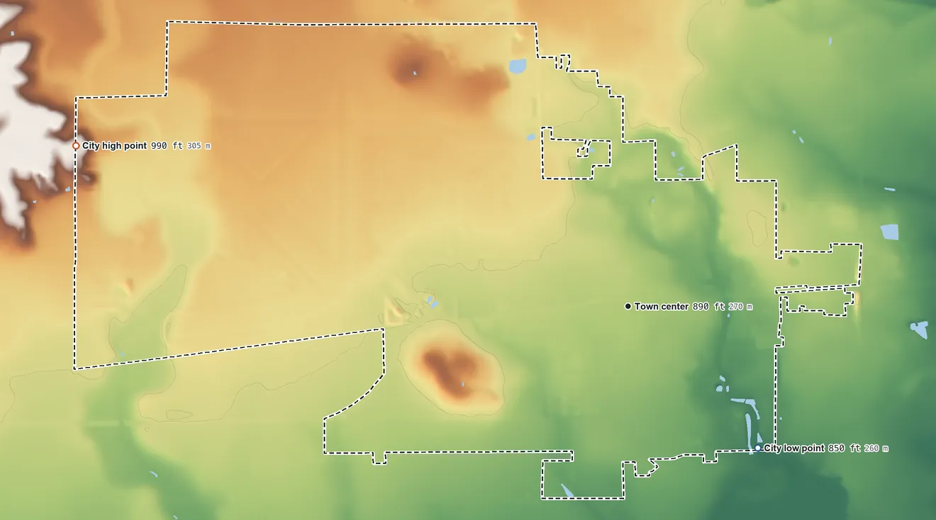 Topographic elevation map of Hondo, Texas, shaded from 850 ft on the southeast side to 990 ft on the west side