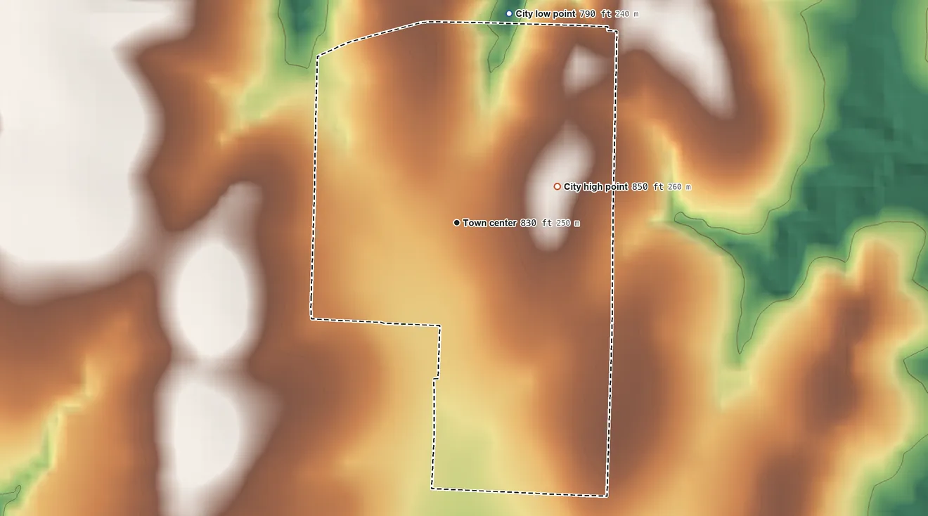 Topographic elevation map of Knollwood, Texas, shaded from 790 ft on the north side to 850 ft on the east side