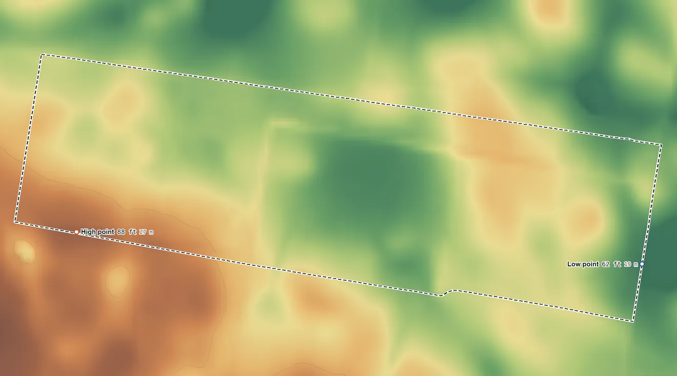Topographic elevation map of La Coma Heights, Texas, shaded from 62 ft on the east side to 88 ft on the west side