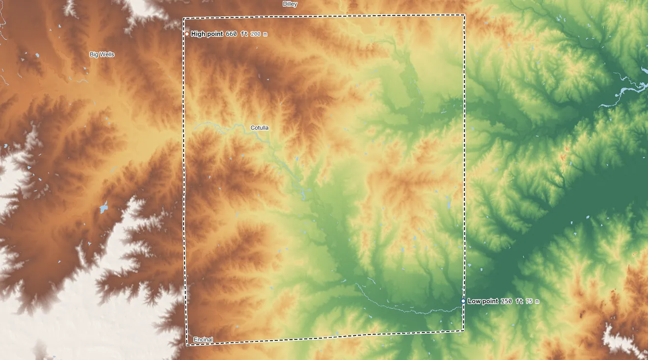 Topographic elevation map of La Salle County, Texas, shaded from 250 ft on the southeast side to 660 ft on the northwest side