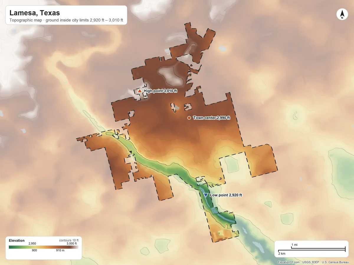 Topographic elevation map of Lamesa, Texas, shaded from 2,920 ft on the south side to 3,010 ft on the northwest side