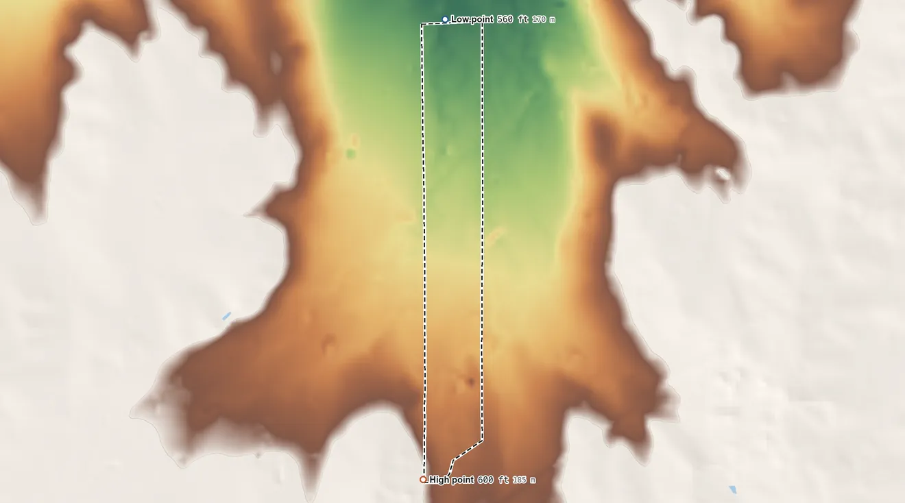 Topographic elevation map of Los Veteranos I, Texas, shaded from 560 ft on the north side to 600 ft on the south side