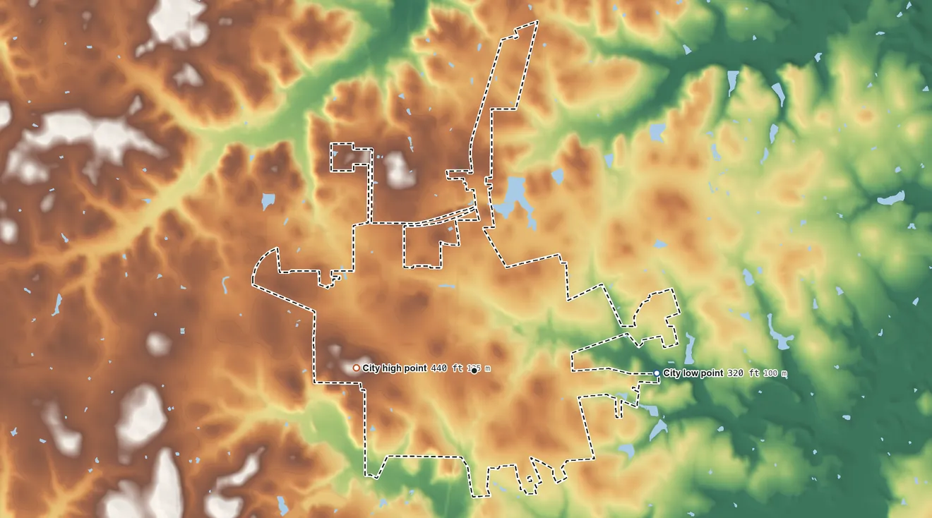 Topographic elevation map of Pittsburg, Texas, shaded from 320 ft on the east side to 440 ft on the west side