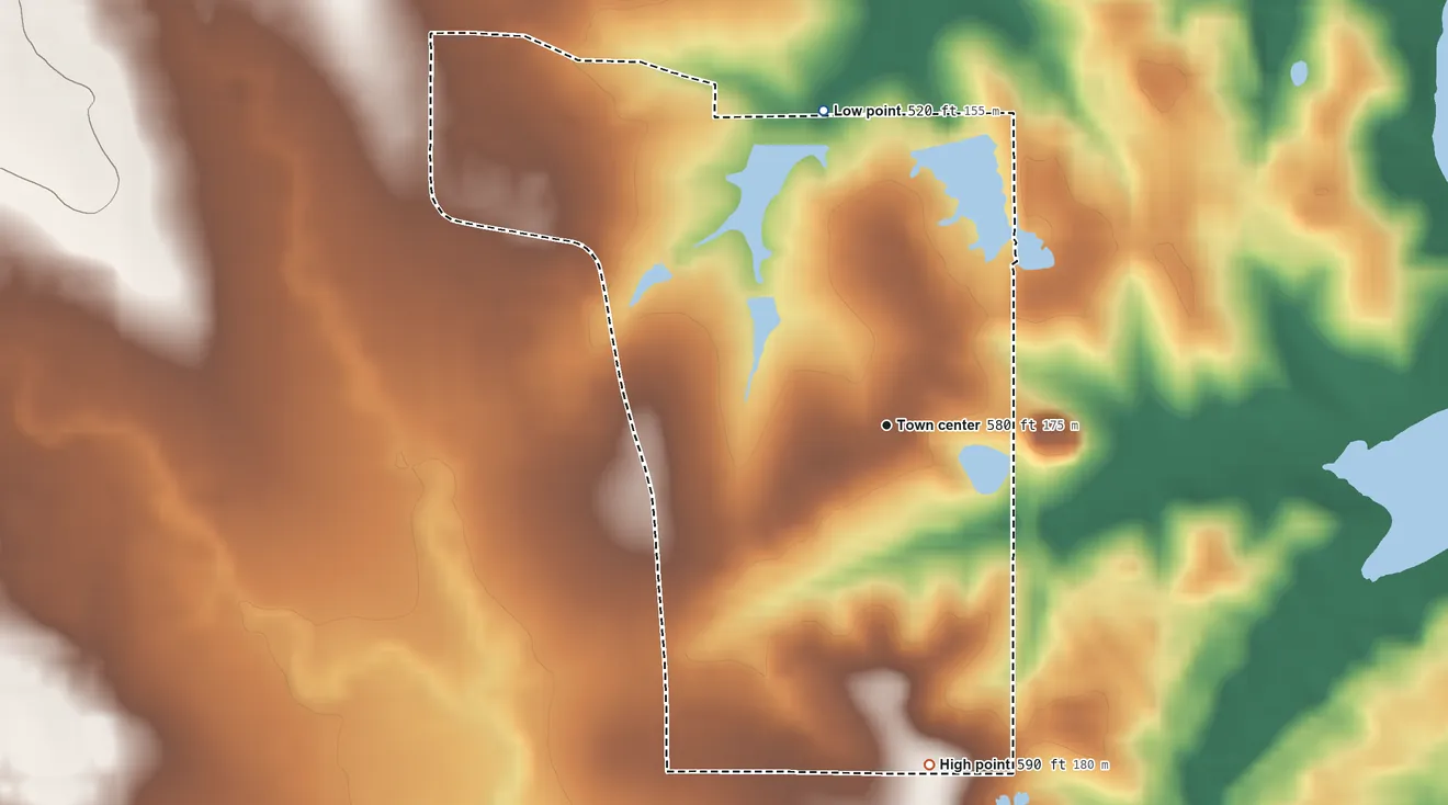 Topographic elevation map of Seis Lagos, Texas, shaded from 520 ft on the north side to 590 ft on the south side
