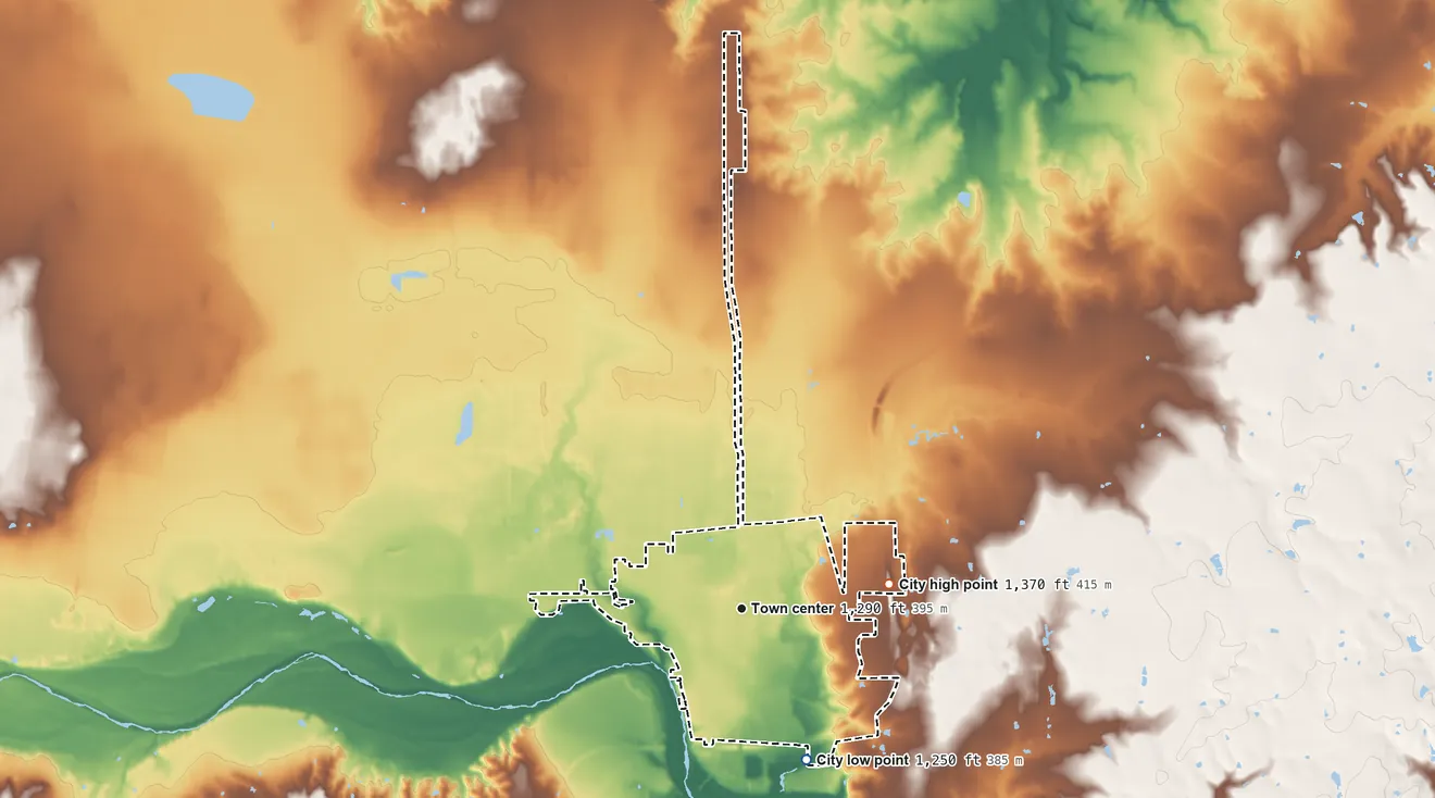 Topographic elevation map of Seymour, Texas, shaded from 1,250 ft on the southeast side to 1,370 ft on the east side