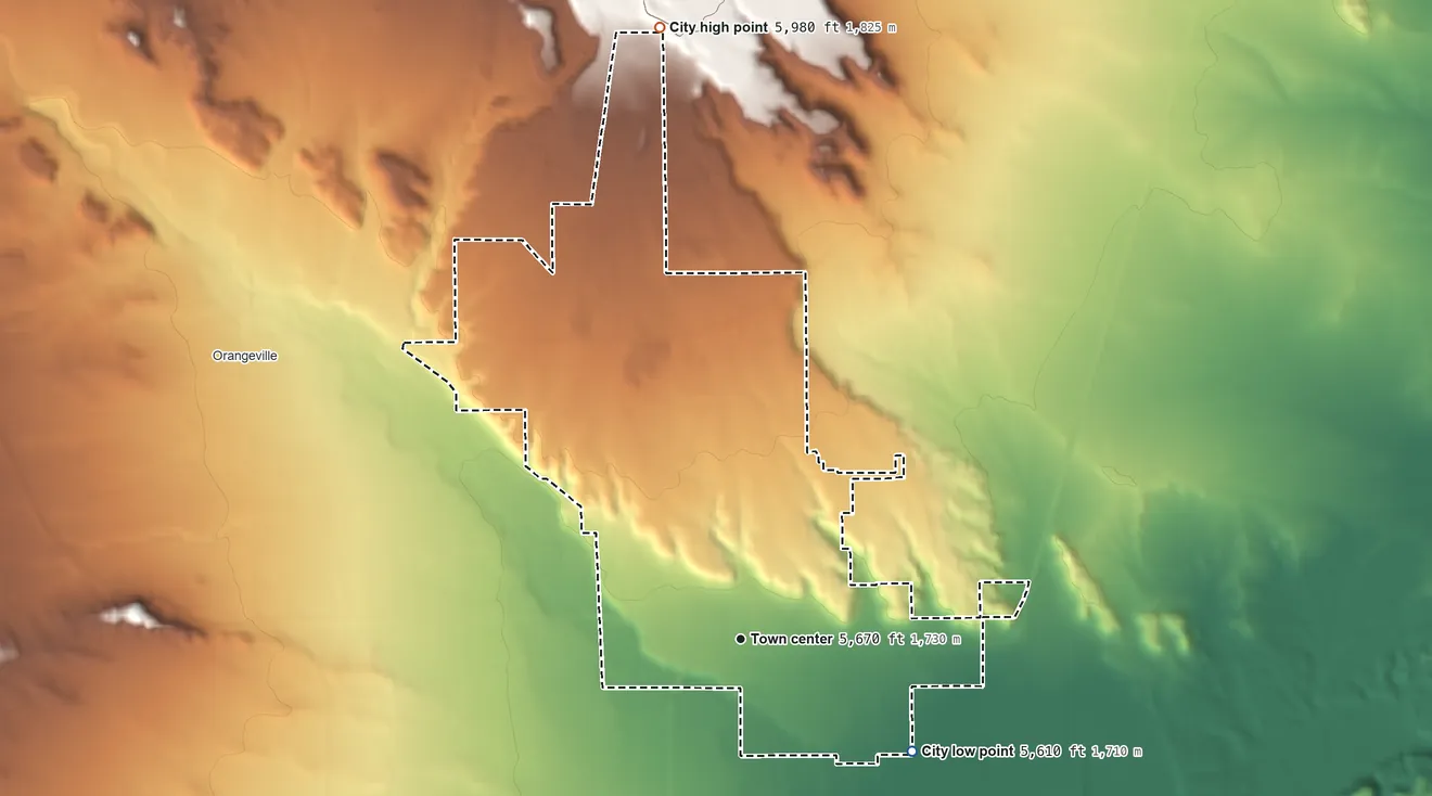 Topographic elevation map of Castle Dale, Utah, shaded from 5,610 ft on the southeast side to 5,980 ft on the north side