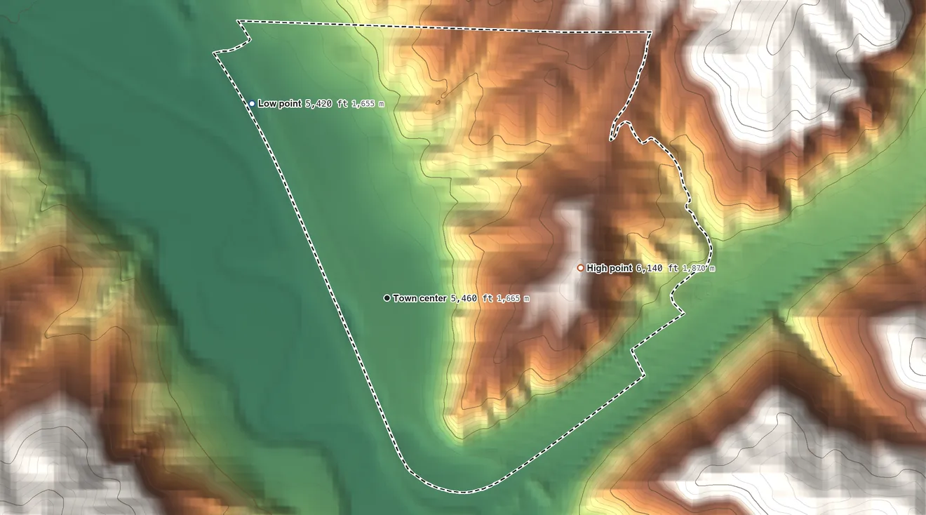 Topographic elevation map of Echo, Utah, shaded from 5,420 ft on the northwest side to 6,140 ft on the east edge, below higher ground just outside