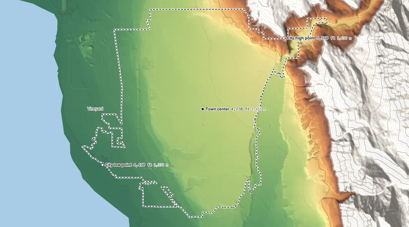 Topographic elevation map of Orem, Utah, shaded from 4,490 ft on the southwest side to 5,540 ft at the foot of Lake Mountains