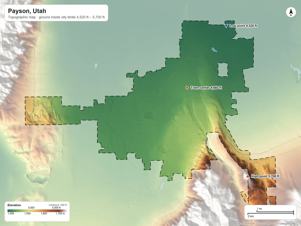 Topographic elevation map of Payson, Utah, shaded from 4,520 ft on the northeast side to 5,700 ft on the southeast edge, below higher ground just outside