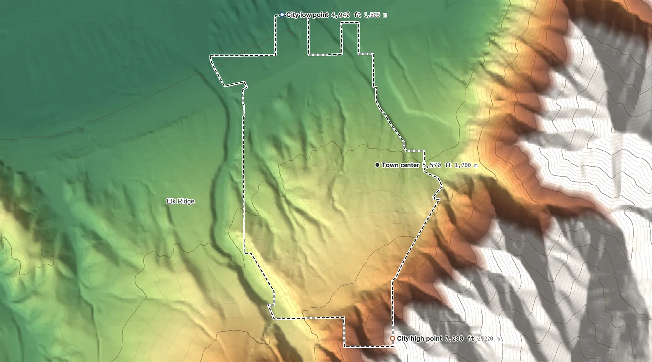 Topographic elevation map of Woodland Hills, Utah, shaded from 4,940 ft on the northwest side to 7,280 ft at the foot of the Wasatch Range