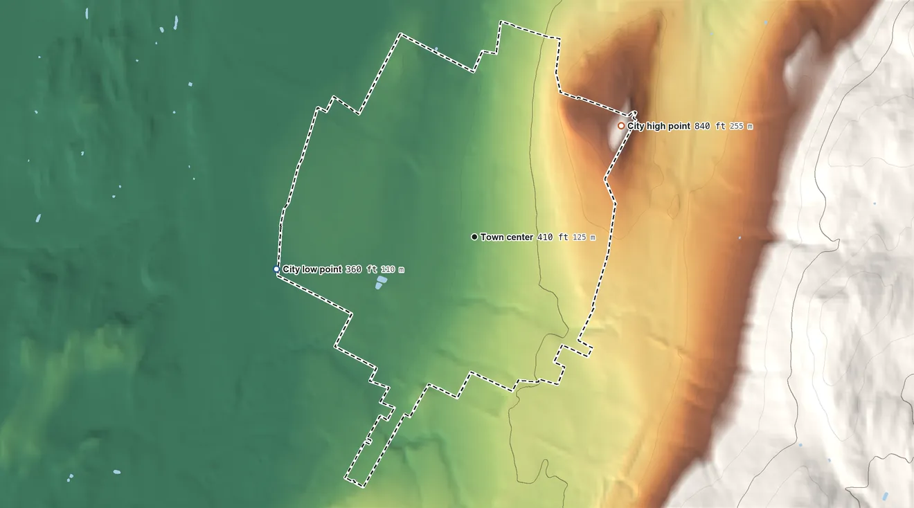Topographic elevation map of City of St. Albans, Vermont, shaded from 360 ft on the west side to 840 ft on Aldis Hill
