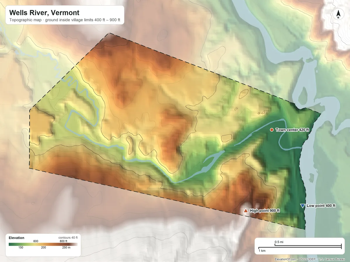 Topographic elevation map of Wells River, Vermont, shaded from 400 ft on the south side to 900 ft on the south edge, below higher ground just outside