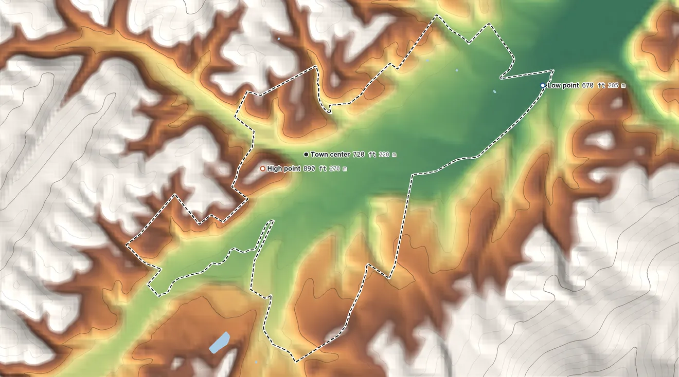Topographic elevation map of Gore, Virginia, shaded from 670 ft on the east side to 890 ft at the foot of the Little North Mountain