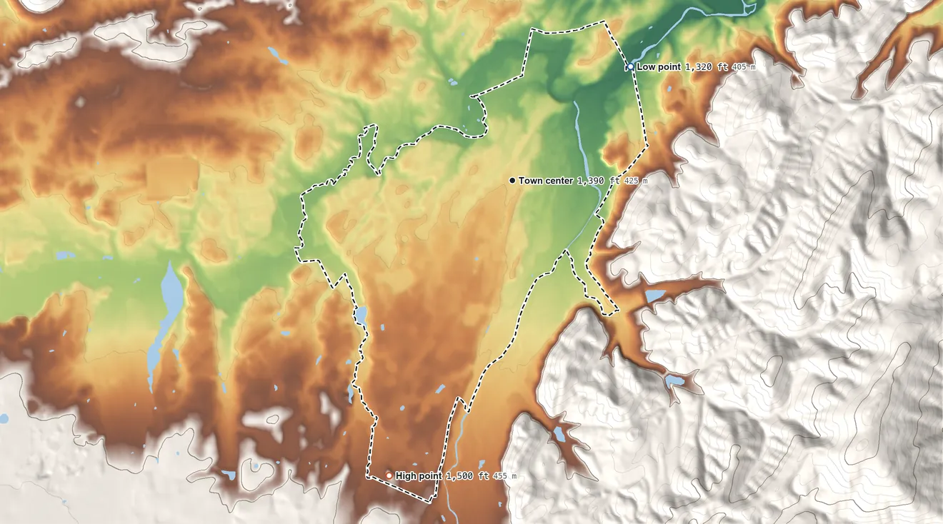 Topographic elevation map of Lyndhurst, Virginia, shaded from 1,320 ft on the northeast side to 1,500 ft on the southwest edge, below higher ground just outside