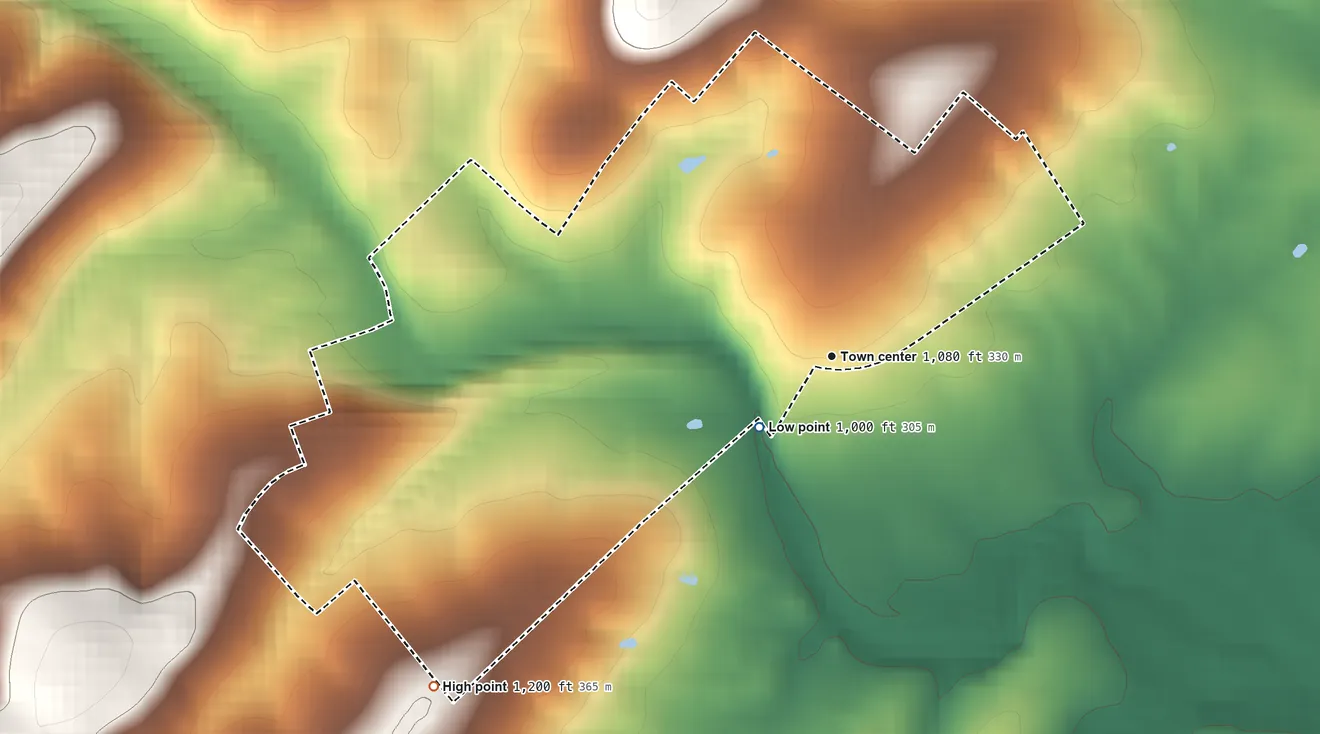 Topographic elevation map of Mount Clifton, Virginia, shaded from 1,000 ft near the middle to 1,200 ft on the southwest side
