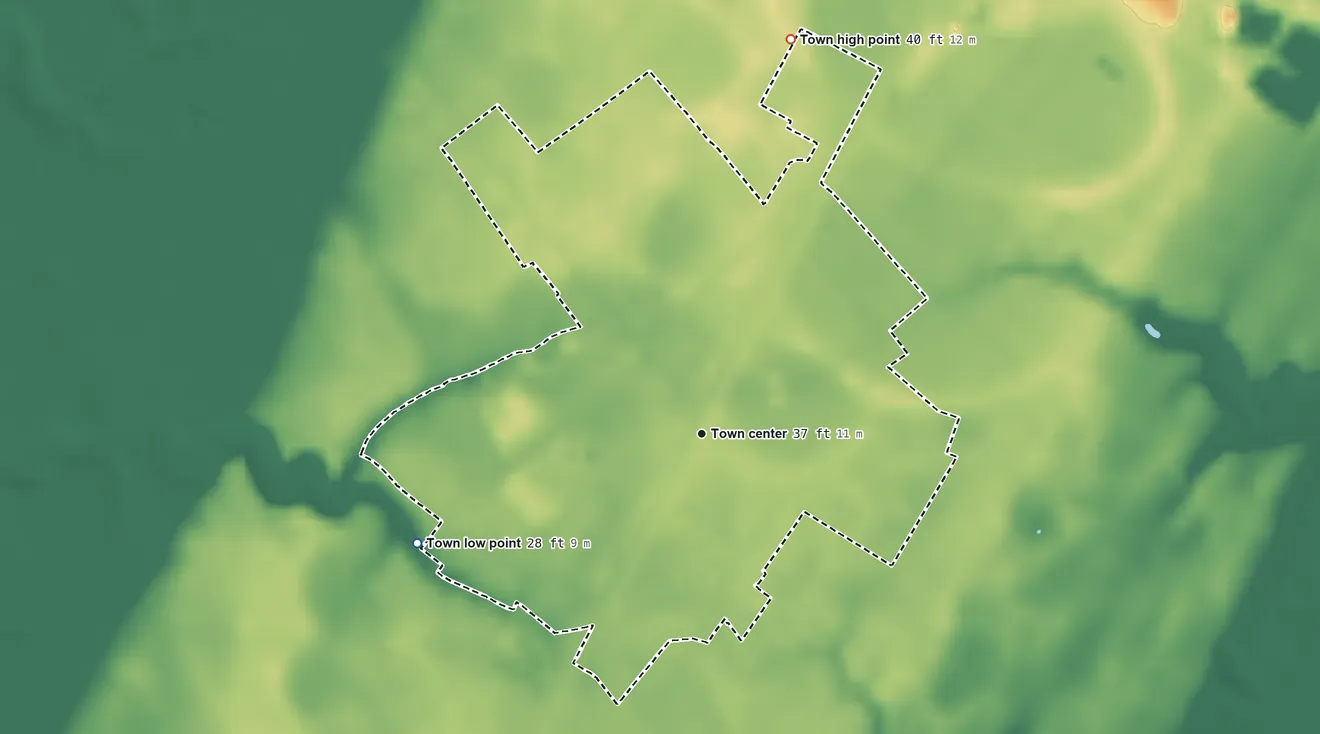 Topographic elevation map of Nassawadox, Virginia, shaded from 28 ft on the west side to 40 ft on the north side