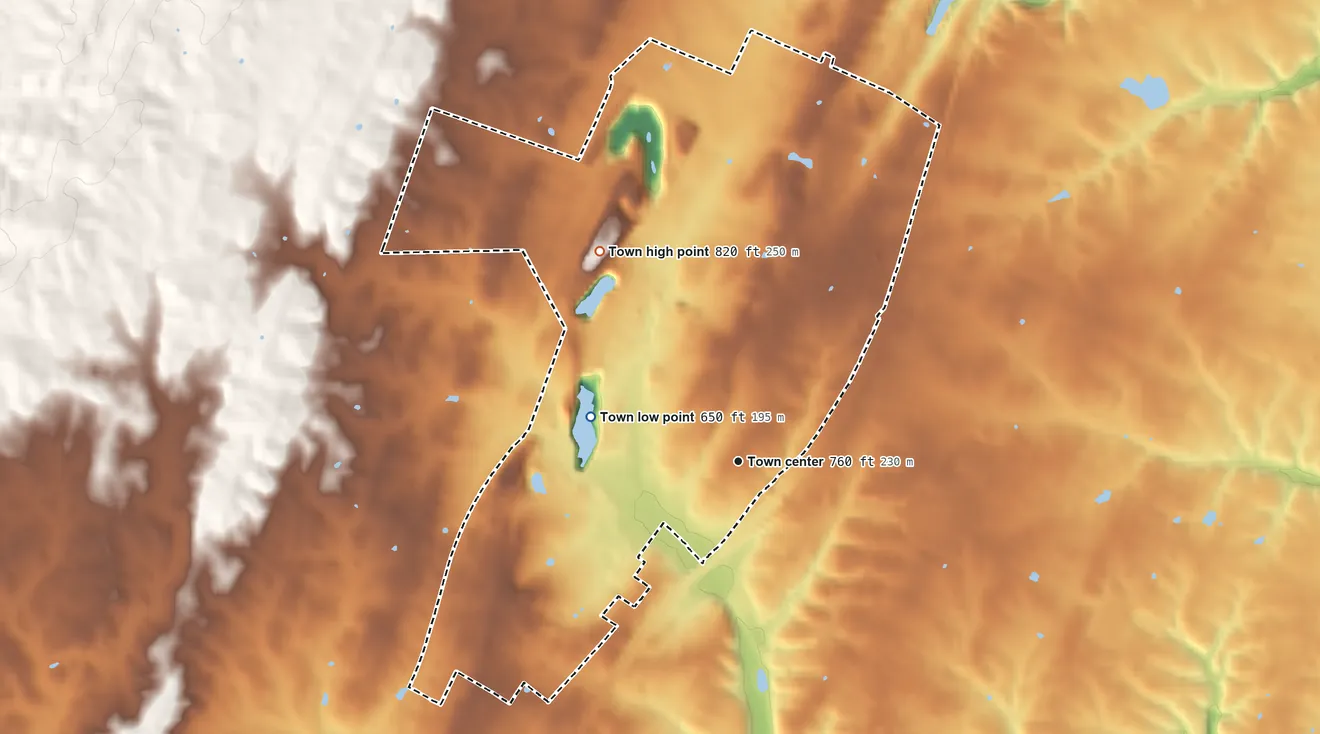 Topographic elevation map of Stephens City, Virginia, shaded from 650 ft on the west side to 820 ft on the northwest side