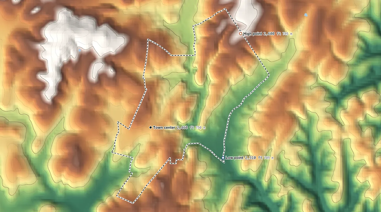 Topographic elevation map of Stevens Creek, Virginia, shaded from 2,310 ft on the southeast side to 2,600 ft on the northeast edge, below higher ground just outside