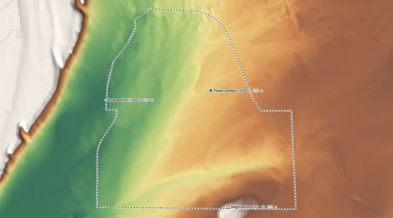 Topographic elevation map of Basin City, Washington, shaded from 590 ft on the west side to 840 ft on the south side