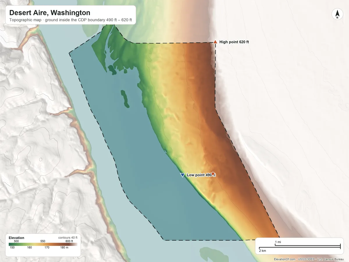 Topographic elevation map of Desert Aire, Washington, shaded from 490 ft on the west side to 620 ft on the north side
