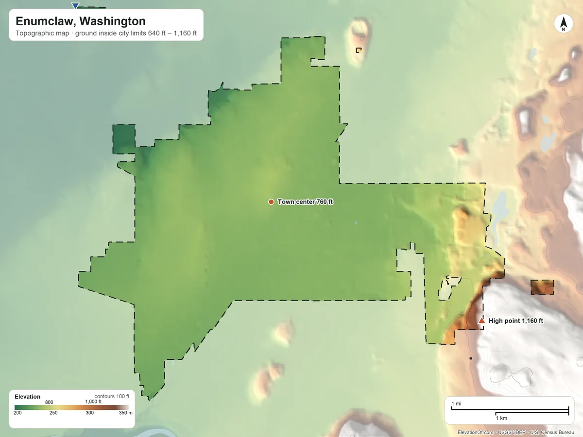 Topographic elevation map of Enumclaw, Washington, shaded from 640 ft on the northwest side to 1,160 ft on the southeast edge, below higher ground just outside