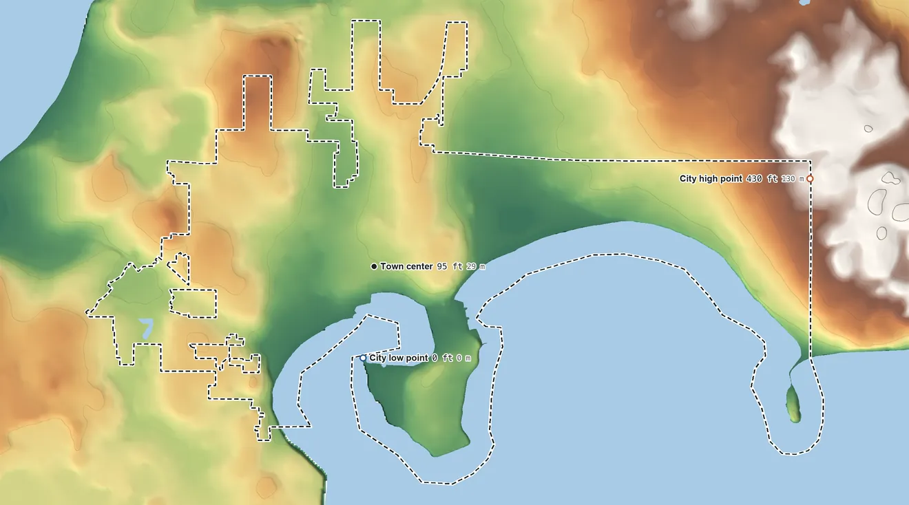 Topographic elevation map of Oak Harbor, Washington, shaded from sea level level on Oak Harbor to 430 ft on the east side