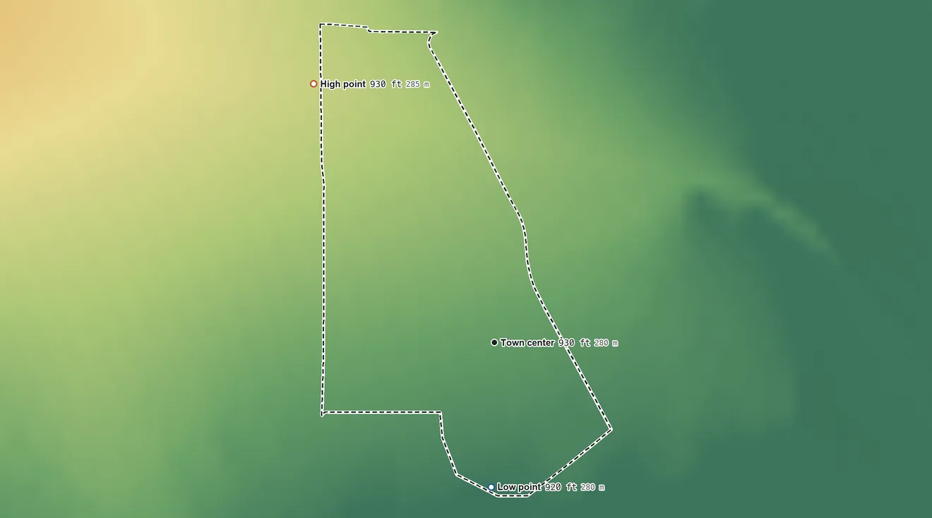Topographic elevation map of Parker, Washington, shaded from 920 ft on the south side to 930 ft at the foot of the Rattlesnake Hills