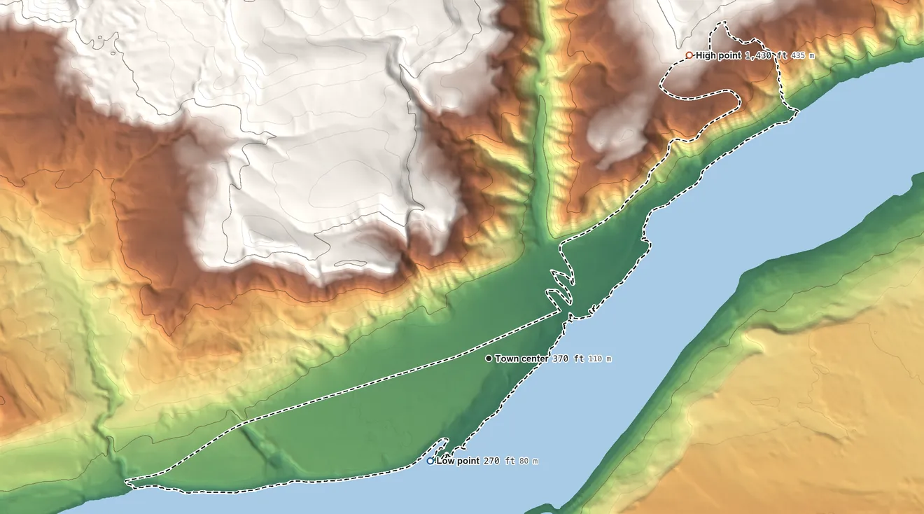 Topographic elevation map of Roosevelt, Washington, shaded from 270 ft on the southwest side to 1,430 ft on the northeast edge, below higher ground just outside