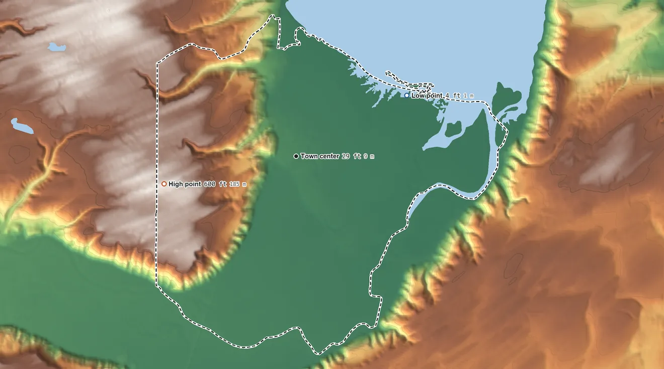 Topographic elevation map of Skokomish, Washington, shaded from 4 ft on the northeast side to 600 ft on the west side