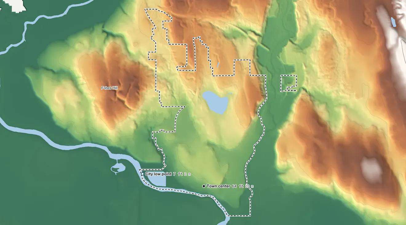 Topographic elevation map of Snohomish, Washington, shaded from 7 ft on the west side to 460 ft on the northeast edge, below higher ground just outside