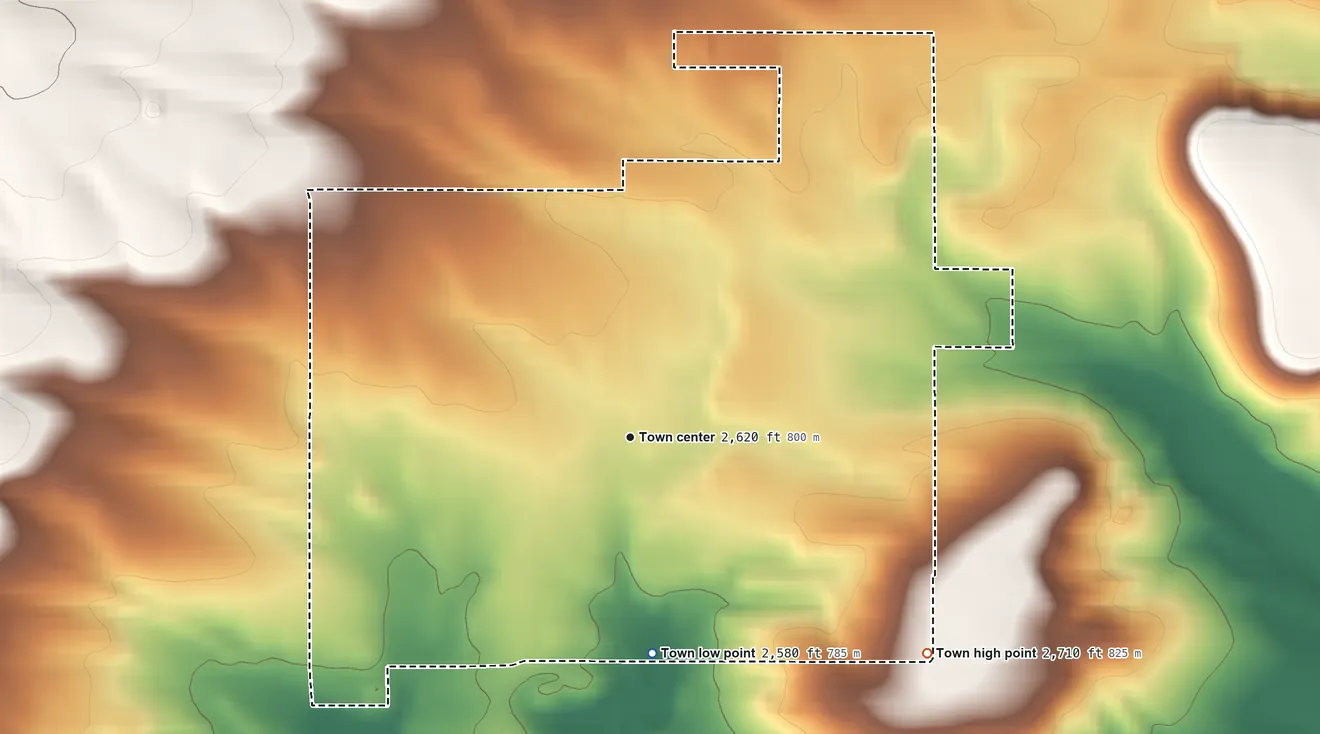 Topographic elevation map of Waterville, Washington, shaded from 2,580 ft on the south side to 2,710 ft on the southeast side