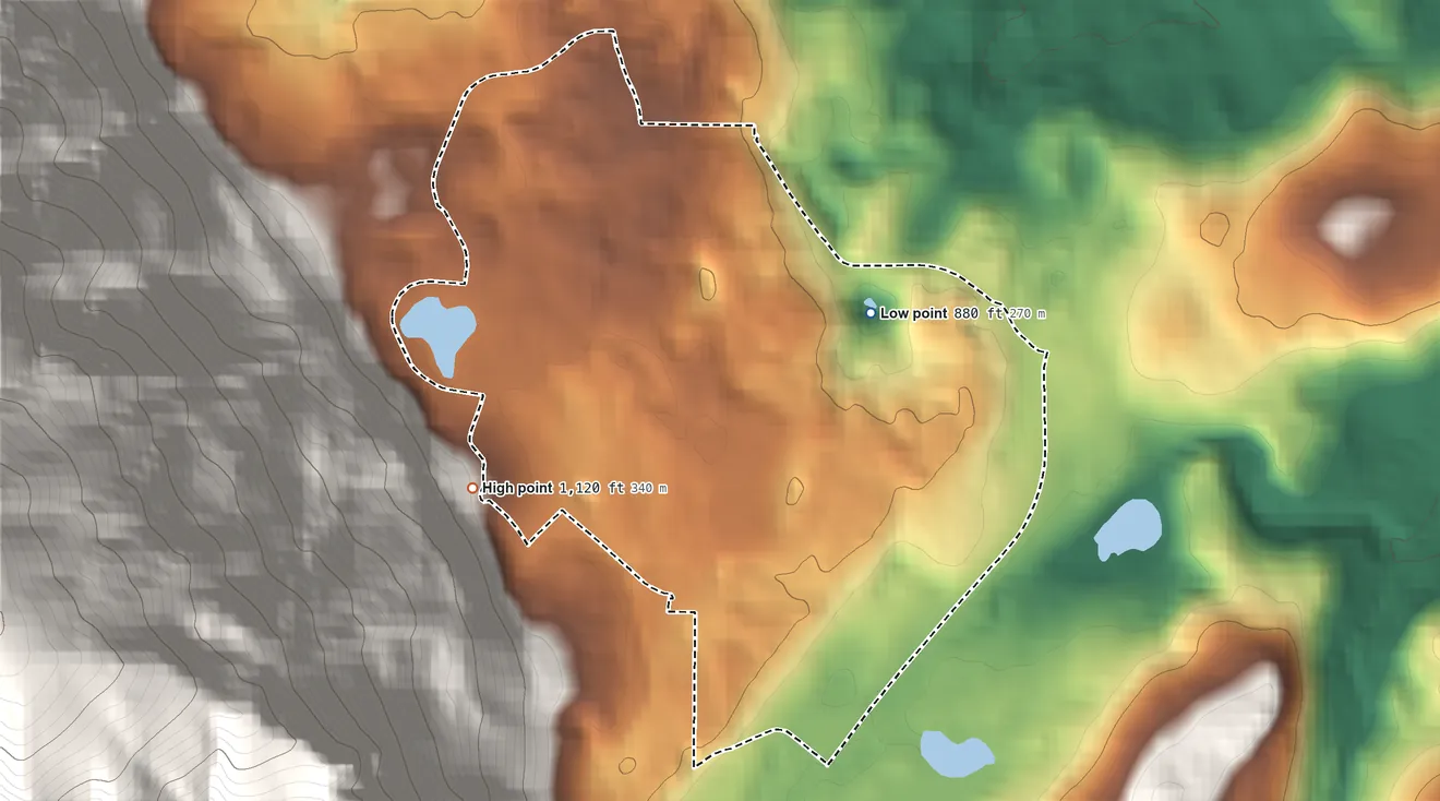 Topographic elevation map of Wilderness Rim, Washington, shaded from 880 ft on the northeast side to 1,120 ft on the west edge, below higher ground just outside