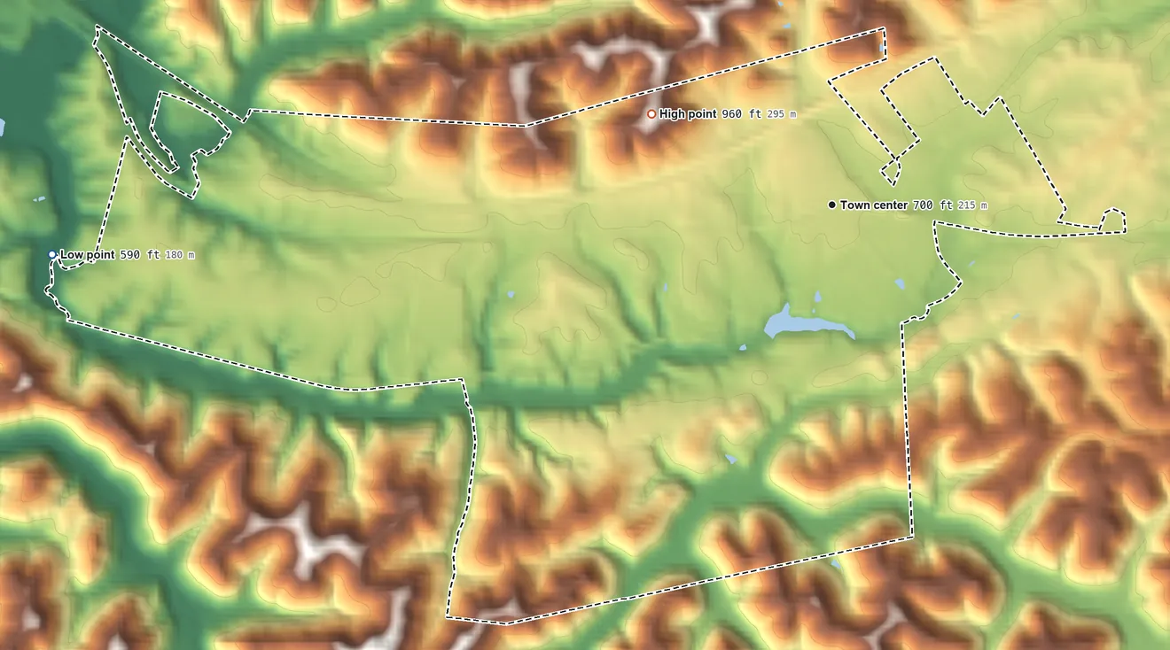 Topographic elevation map of Culloden, West Virginia, shaded from 590 ft on the west side to 960 ft on the northwest side