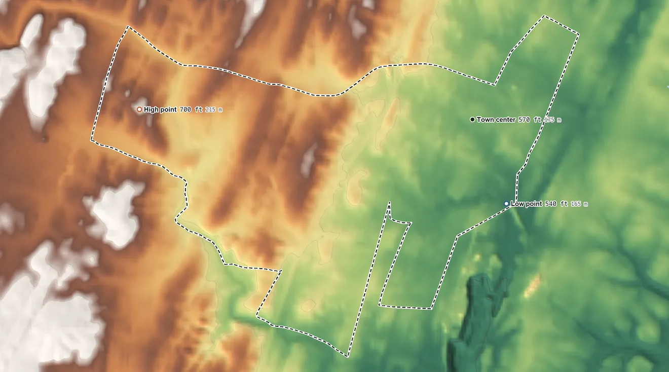 Topographic elevation map of Inwood, West Virginia, shaded from 540 ft on the south side to 700 ft on the west side