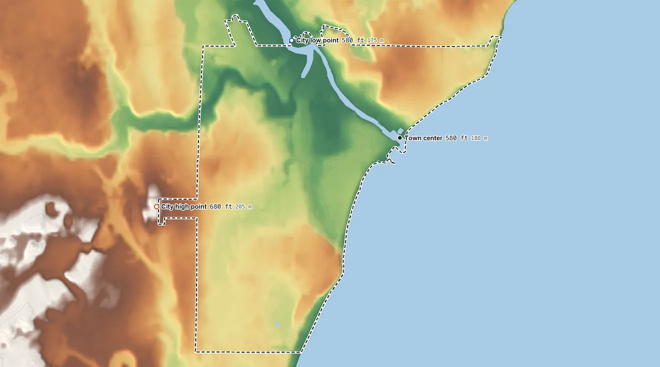 Topographic elevation map of City of Algoma, Wisconsin, shaded from 580 ft on the northwest side to 680 ft on the west side